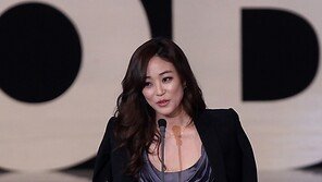 [포토] ‘품절녀’ 김효진, 물오른 미모…모델스타상 수상