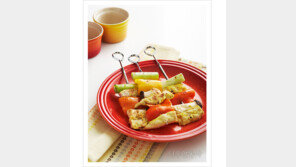 [더우먼동아 메인 요리] 푸드 디렉터 신영섭과 함께~ 르크루제 무쇠 그릴 요리 ‘탄두리치킨꼬치’