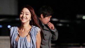 [포토] ‘서울가요대상’ 서효림, 여신드레스 만족감? 방긋