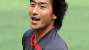 신태용 감독, 안정환 비밀 접촉…성남 유니폼 입나