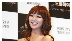 [우먼 동아일보 스타 뷰티] ‘코리아 비욘세’ 씨스타 효린의 ‘브론즈 스킨 메이크업’ 팁 9