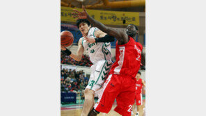 동부 시즌 최다 9연승 ‘매직넘버 7’