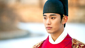 욕설·깨방정을 넘어 이번엔 순정 마초!