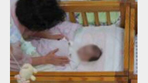 [단독]고시원서 쫓겨날까봐, 우는 아기 입에 수건 물렸다가…