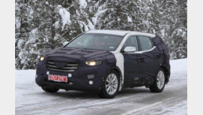 ‘눈밭을 질주하는’ 2013년형 싼타페 스파이샷! 