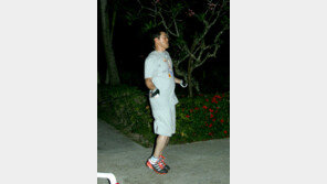 롯데 조성환 한밤 ‘줄넘기 삼매경’ 왜?