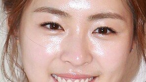 [포토] 이연희, 초근접 광피부…진정한 자체발광!