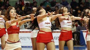 [포토]치어리더 ‘온몸에서 느껴지는 섹시미’