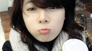 현아, 짙은 화장 포기하니 ‘이렇게 달라?’