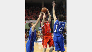 [포토]문경은, 완전철벽(?)이네