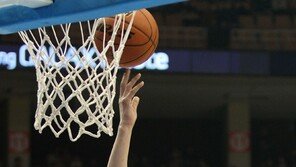 [포토]김유택 ‘경은아 나 빠르지?’