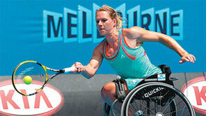 10년간 444연승… ‘휠체어 퀸’은 오늘도 달린다