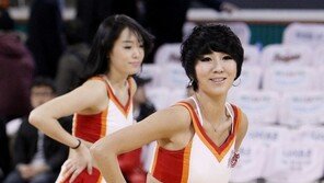 [SD포토] 치어리더, 격한 S라인…男心 이미 시선고정