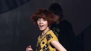 [포토] 티아라 화영, 셔플댄스 작렬