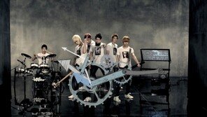 레드애플, ‘실사+애니’ 하이브리드 M/V 공개