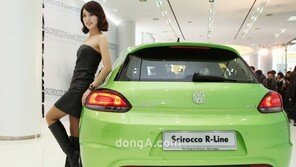 [포토] 예사롭지 않은 뒤태, 시로코 R라인 “조으다”