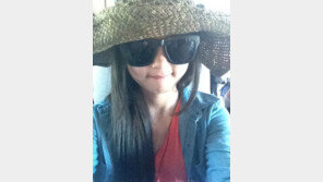 김유정, 소두 인증샷 ‘필리핀서 절세 미모’