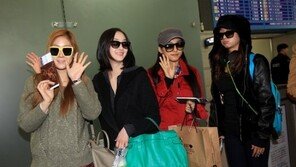 [포토] ‘뾰루퉁’ 씨스타 효린, ‘얘들아 나도 껴줘~’