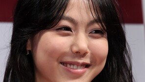 김민희 “전도연 선배와 같은 배우가 되겠다”