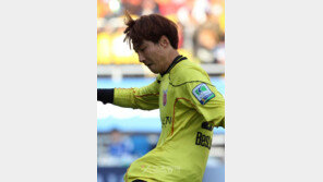 다시 뛰는 거미손 전태현 “8실점 굴욕, 다 잊었습니다”