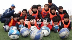 대학-프로서 외면한 축구선수들, 변호사들이 품다