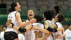 새용병 이바나 31점 V스파이크…도로공사, 3연패 끊고 4위 점프