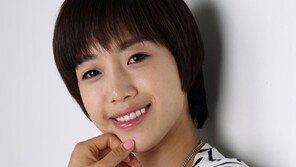 [뮤직뱅크 파리 현장] 빙판길 부상 티아라 은정 깜짝 등장