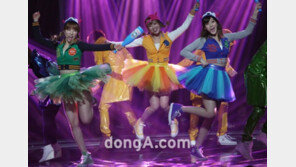 [SD포토] 레인보우 픽시의 아찔한 점프