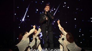 [SD포토] 브라이언, 내 손을 잡아줘