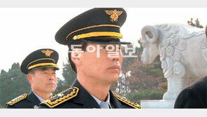 “수술 11번… 복귀까지 730일… 제복 보며 버텼다”