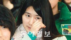 “엄마 따라 온 한국서 희망을 배웠어요”… 광주 새날학교 눈물의 첫 졸업식
