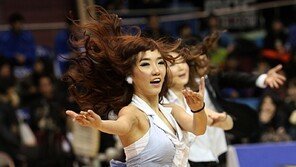 [SD포토]치어리더, 탄력만점 허벅지 ‘살짝 공유할게요’
