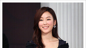 [우먼 동아일보 스타 뷰티] 드라마 ‘신들의 만찬’ 서현진의 자연스러운 생기를 살린 ‘퓨어 메이크업’ 팁 5