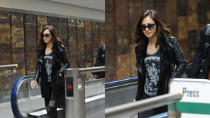 소녀시대 유리, 올블랙  ‘시크’ 공항패션