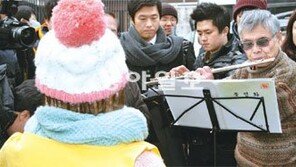 日목사, 위안부 소녀에 ‘봉선화’ 위로의 연주