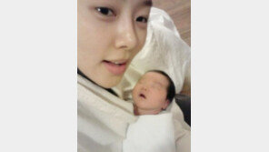 이은, 셋째 딸 출산… “엄마 닮아 한 미모 할 듯?”