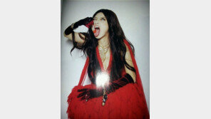 [스타 온라인] 안영미의 엽기 퍼포먼스…감기도 도망가겠네