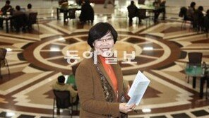 “35년 ‘사서 고생한 사서’… 도서관과 결혼했어요”