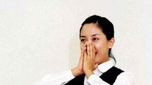 20대 송지효, 교복입고 오디션 ‘3000:1’ 합격 