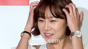 [SD포토] 공효진, 머리가 지끈지끈…‘겨털 트라우마’ 때문?