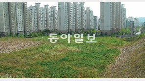 [부산/경남]체육관 vs 운동장+체육관… 수년째 마찰