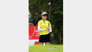 [포토] 산드라 갈, 미스샷 ‘웃는게 웃는게 아니야~’