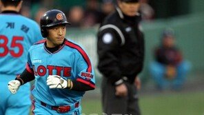 “새 스파이크 때문에…” 손아섭, 결국 수술대