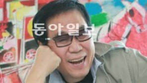 조영남 씨 60인조 관현악단과 첫 협연… “나비넥타이에 정장입고 만나요”