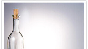 [우먼 동아일보 뷰티 아이템] 화장 잘 받는 매끈한 피부 비결! 와인 추출물로 만든~ 네오젠 더마로지 홈필링 ‘바이오 젠틀 필링거즈’