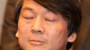 檢, 강용석 고발 ‘안철수 BW 헐값인수’ 수사착수