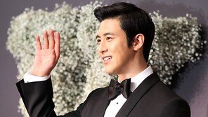 ‘품절남’ 고수 “행복하게 잘 살겠습니다”