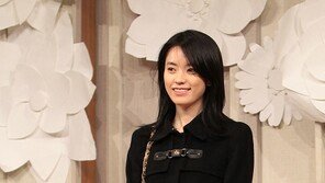 [포토] 한효주, 고수 결혼식 참석… ‘기아 각선미’ 깜짝