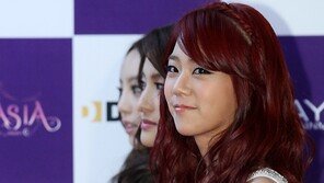 [SD포토] 한승연-구하라-박규리, 누구 콧날이 더 높나?