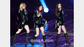 [SD포토] 카라, 육감적인 ‘댄스댄스’